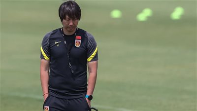 الحكم على مدرب منتخب الصين السابق بالحبس 20 عامًا بتهمة الرشوة والفساد