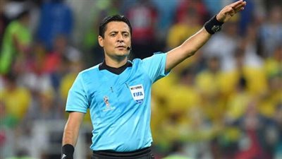 توفيق السيد: رضا فغاني حكم مميز.. وأحذر لاعبي الأهلي من الاعتراض