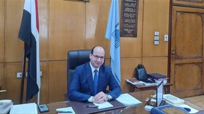 خلال زيارة مفاجئة.. رئيس صحة القاهرة: يحيل عددًا من العاملين في مكتب صحة مصر الجديدة للتحقيق 