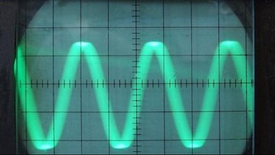 موجات تشحن الأجهزة الطبية المزروعة دون جراحة