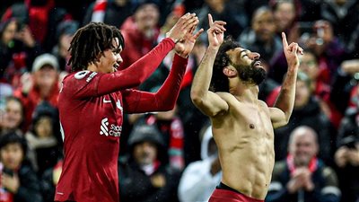 أرنولد: محمد صلاح يمكنه تلقي أي كرة أمررها له.. وهو يعرف ما يجب فعله