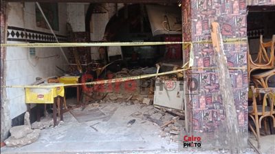 شاهد عيان في انهيار حجرة على مقهى بالإسكندرية: 3 أشخاص ماتوا وهما بيلعبوا دومينو | بث مباشر