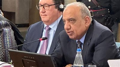 وزير الكهرباء: خطط تنفيذية محددة لتعظيم الاستفادة من الإمكانيات الهائلة للطاقات المتجددة