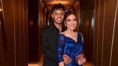 مي كساب تحتفل بعيد زواجها العاشر مع أوكا: سنين حب عدوا بستر ربنا وكرمه.. بتمنى نفضل طول العمر سوا