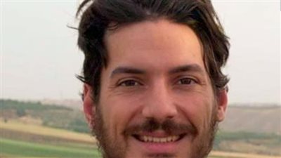 أطول سجين أمريكي.. حكومة تصريف الأعمال السورية تتعهد بالعثور على الصحفي أوستن تايس وإعادته لأمريكا