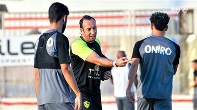 أحمد مجدي: نعد الجماهير بتقديم مباراة كبيرة والفوز على المصري بالكونفيدرالية 