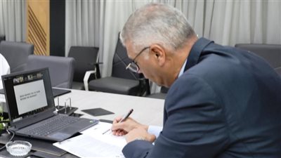 محافظ أسوان يوجه بإنشاء مدرسة للتعليم الأساسي بقرية هيكل الجديدة بإدفو