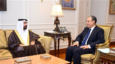 وزير الخارجية يستقبل رئيس البرلمان العربي.. ويدعو للارتقاء بدوره