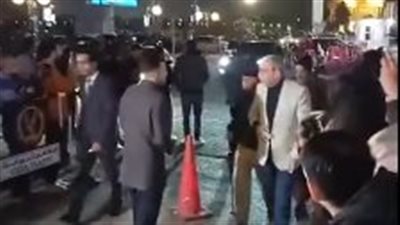 آيتن عامر وأحمد بدير أول الحاضرين في جنازة الفنان نبيل الحلفاوي |بث مباشر 