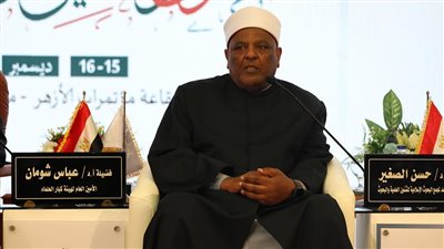 عباس شومان: المساواة بين الرجل والمرأة في الميراث وإنكار فرضية الحجاب فتاوى موفوضة