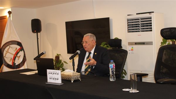 الدكتور عبد الله