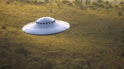 حقيقة رصد أجسام طائرة في سماء الولايات المتحدة 