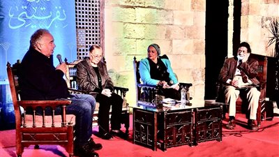 تلاميذ شادي عبد السلام في صالون نفرتيتي الثقافي