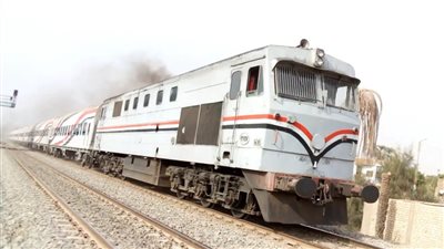 إصابة فتاة ببتر في القدم والذراع نتيجة بعد صدمها بقطار المنصورة - الزقازيق 