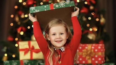 جاهزة للتحميل| صور الكريسماس 2025.. بوسترات تهنئة عيد الميلاد المجيد 