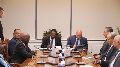 كامل الوزير: التعاون بمجال الربط السككي بين مصر والسودان يساهم في تسهيل نقل الركاب والبضائع 