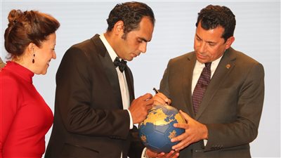 بحضور وزير الرياضة.. مبادرة مانحي الأمل تختتم فعالياتها في مصر بحضور شخصيات عالمية 