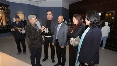افتتاح معرض آدم حنين.. سنوات باريس بمكتبة الإسكندرية