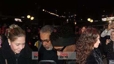 التفاف كبير حول محمد رمضان وفردوس عبد الحميد في مقدمة المعزين.. أبرز لقطات عزاء نبيل الحلفاوي