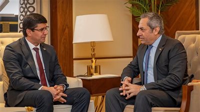 رئيس شركة العاصمة الإدارية يستقبل سفير طاجيكستان لبحث انتقال السفارة للحي الدبلوماسي