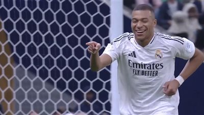 مبابي يفوز بجائزة لاعب الشهر في الليجا الإسبانية 