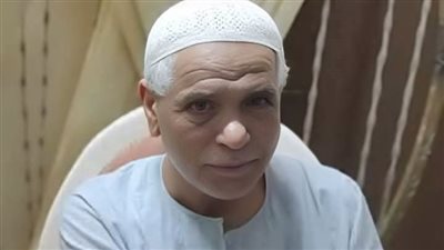 مات بملابس الإحرام.. وفاة مسن من قنا خلال أداء مناسك العمرة بمكة المكرمة