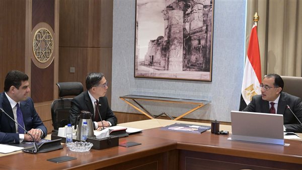 اجتماع لرئيس الوزراء