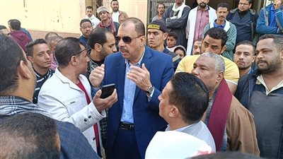 إحالة عدد من الأطباء بقرية الصوامعة شرق للتحقيق في سوهاج