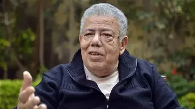 تناول دواء بالخطأ وفقد الوعي.. تفاصيل الحالة الصحية لـ بشير الديك| بث مباشر