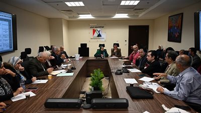 هيئة التخطيط العمراني تعقد اجتماعًا لتحديث المخطط الاستراتيجي لمحافظة البحر الأحمر