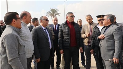 محافظ الجيزة يتفقد أعمال تخطيط طريق مصر إسكندرية الصحراوي وتطوير سوق السمك القديم| صور
