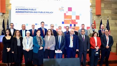 رئيس التنظيم والإدارة يستعرض التجربة المصرية في الإصلاح الإداري بمؤتمر الإدارة العامة المتغيرة بالجامعة الأمريكية