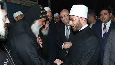 محافظ بني سويف يصطحب وزير الأوقاف في زيارة لمطرانية بني سويف