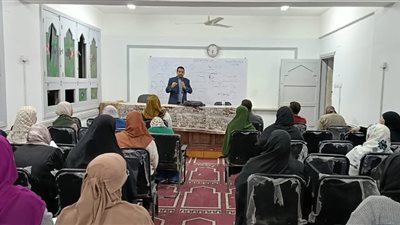 انتظام الدراسة المباشرة بالمرحلة التمهيدية لرواق العلوم الشرعية في أسوان