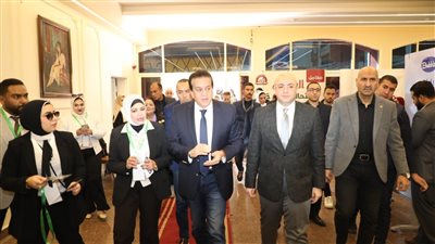 وزير الصحة ومحافظ بني سويف يفتتحان فعاليات المؤتمر العلمي الأول حول الأمراض غير السارية