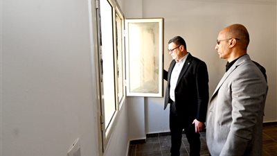 وزير الإسكان يكلف بوضع خطة محددة للانتهاء من مشروعات الإسكان بالقاهرة الجديدة 
