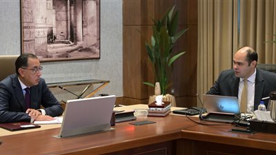 رئيس الوزراء يستعرض مع رئيس جهاز حماية المنافسة أبرز الجهود على المستوى الدولي
