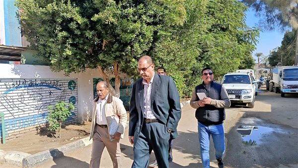 محافظ سوهاج خلال