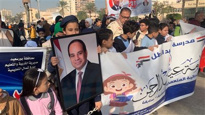 بورسعيد تحتفي بعيد النصر الـ68 برفع الأعلام وصور الرئيس| صور 