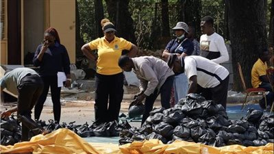 وفاة 32 شخصا في حادث تدافع بـ نيجيريا للحصول على طعام عيد الميلاد.. ما القصة؟