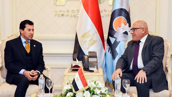 جانب من اللقاء 