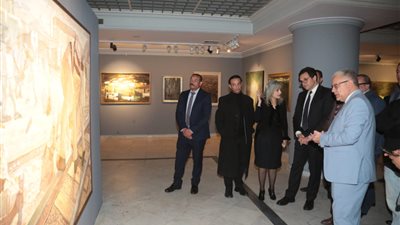 وزير الثقافة يفتتح المعرض الاستيعادي للفنان الراحل مصطفى الفقي بقاعة أفق