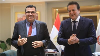 تعاون بين الصحة وجامعة لويزفيل الأمريكية لتطوير نظام تشخيص للكشف عن احتمالية الإصابة بـ آلزهايمر