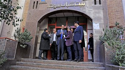 محافظ سوهاج يوجه بتطوير بيت شباب سوهاج ورفع كفاءته | صور