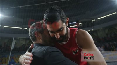 عمر طارق لاعب سلة الأهلي: شخصية البطل وراء الفوز بدوري المرتبط