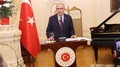 السفير التركي بالقاهرة: التطورات الإقليمية تحتم تعميق التنسيق مع مصر.. وهي العمود الفقري للاستقرار بالمنطقة