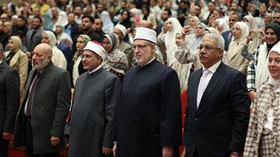 الضويني: الأزهر يقف مع المرأة وينتصر لقضاياها ويسعى لتمكينها بما يحفظها ويصونها من العادات الوافدة