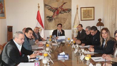 وزير الثقافة: هناك حاجة ملحة لترميم وتطوير قصور الثقافة وتأهيل العاملين بها