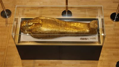 تحقيقات تهريب تابوت الكاهن نجم عنخ لـ أمريكا: خرج بأوراق مزورة