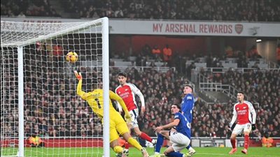 أرسنال يفوز على إيبسويتش تاون في الدوري الإنجليزي الممتاز
